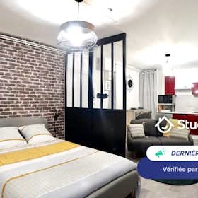 Appartamento for rent for 649 € per month in Clermont-Ferrand, Place de la Rodade
