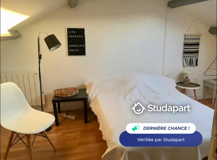 Privé kamer te huur voor € 500 per maand in La Rochelle, Rue Eugène Delacroix