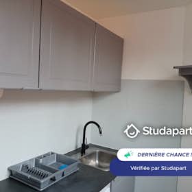 公寓 正在以 €405 的月租出租，其位于 Saint-Quentin, Rue de Cronstadt