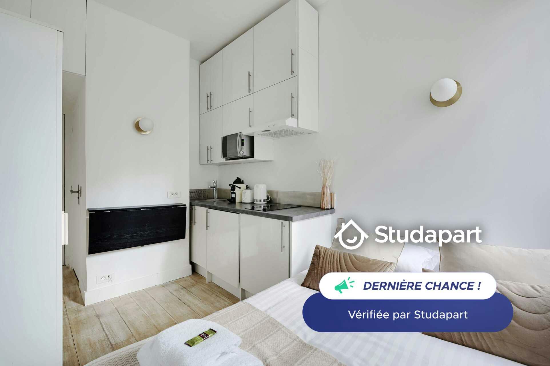 Apartment for rent for €1,555 per month in Paris, Avenue Duquesne