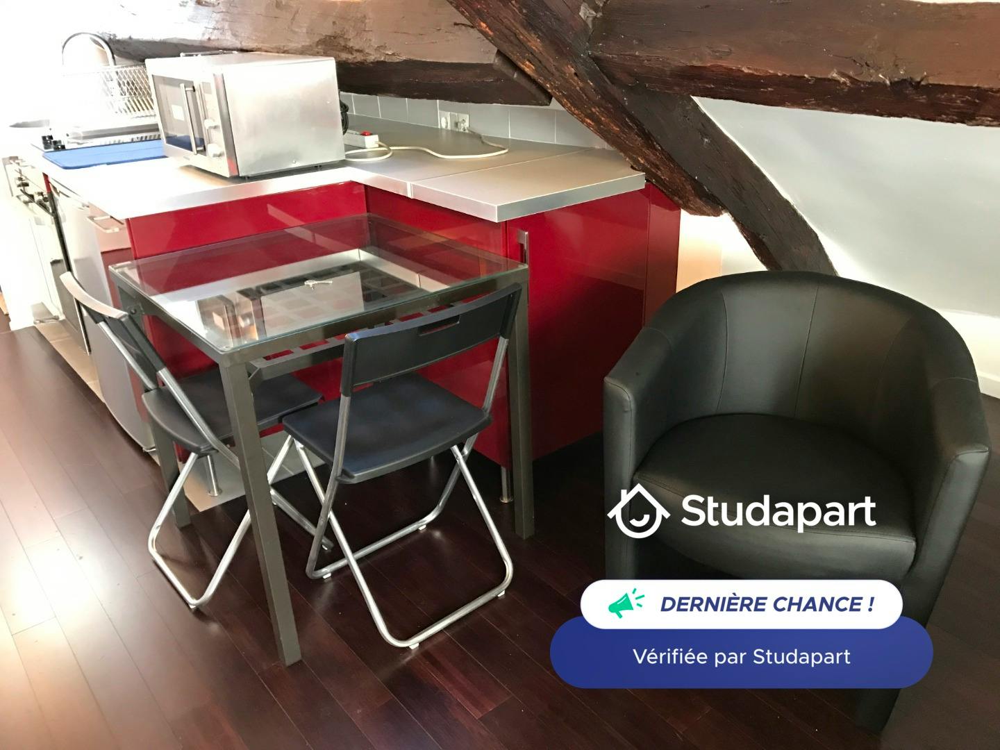 Appartement – Paris, Quartier de la Porte-Saint-Denis - Vue 4