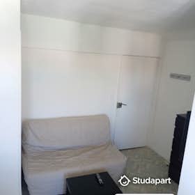 Appartamento for rent for 430 € per month in Besançon, Rue de la Grange du Collège