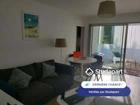 Appartement à louer pour 915 €/mois à Saint-Jean-de-Luz, Avenue André Ithurralde