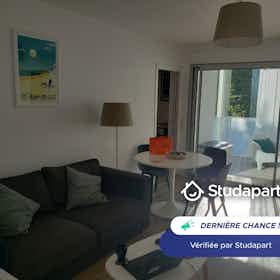 Apartament de închiriat pentru 915 EUR pe lună în Saint-Jean-de-Luz, Avenue André Ithurralde