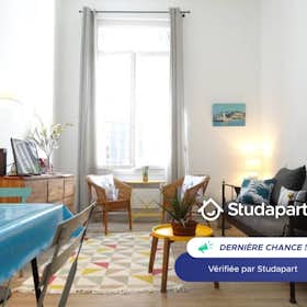 Apartment for rent for €830 per month in Marseille, Rue Édouard Delanglade