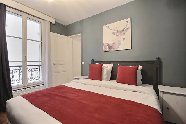 1-Bedroom Apartment in Rue de la Collégiale, Paris (1394232) room image 2