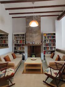 Дом сдается в аренду за 1 900 € в месяц в Pinet, Carrer Sant Pere