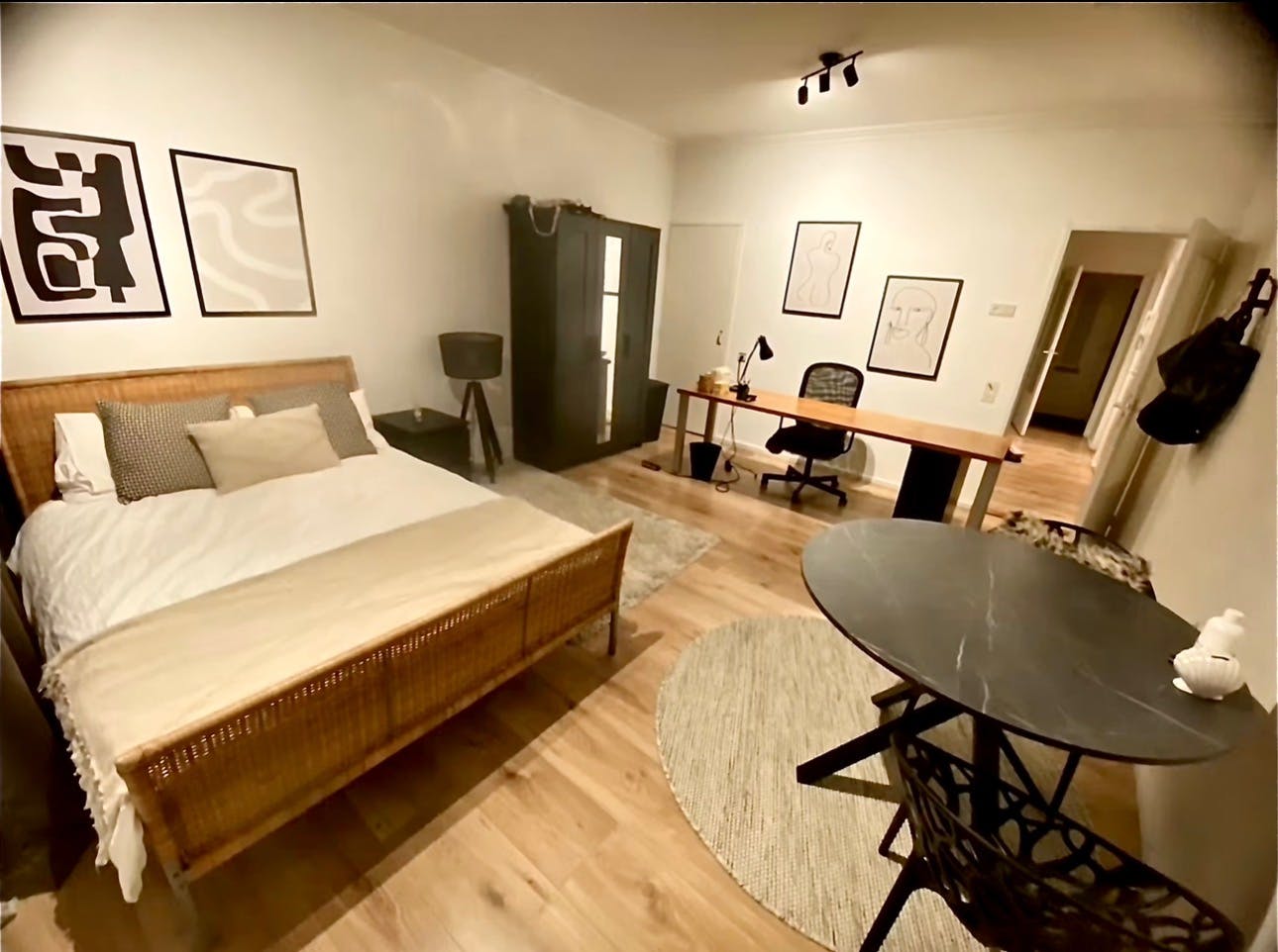 preview gallery tile