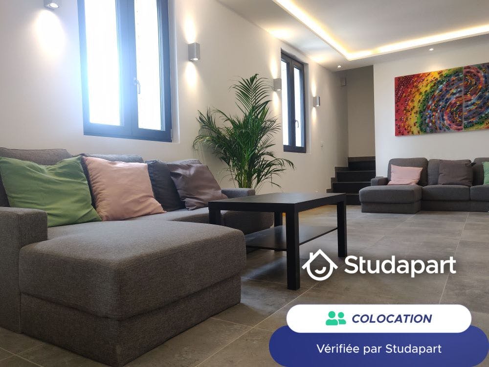 Private room for rent for €550 per month in Trappes, Rue Louis Pasteur