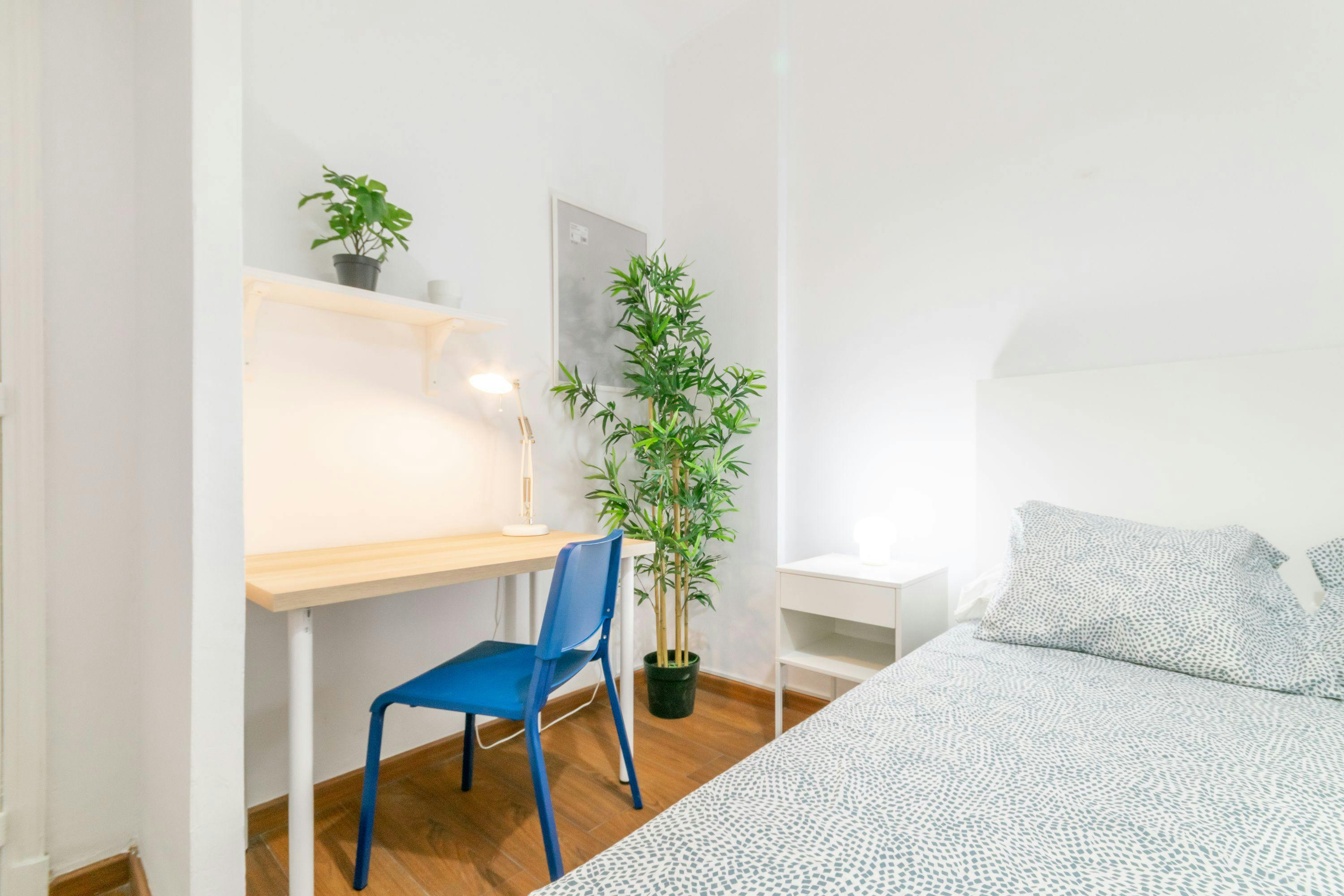 Private room for rent for €696 per month in Barcelona, Carrer del Rosselló