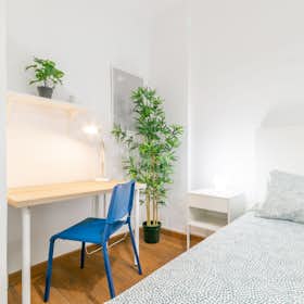 私人房间 for rent for €662 per month in Barcelona, Carrer del Rosselló