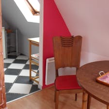 Wohnung for rent for 800 € per month in Strasbourg, Rue de Fegersheim