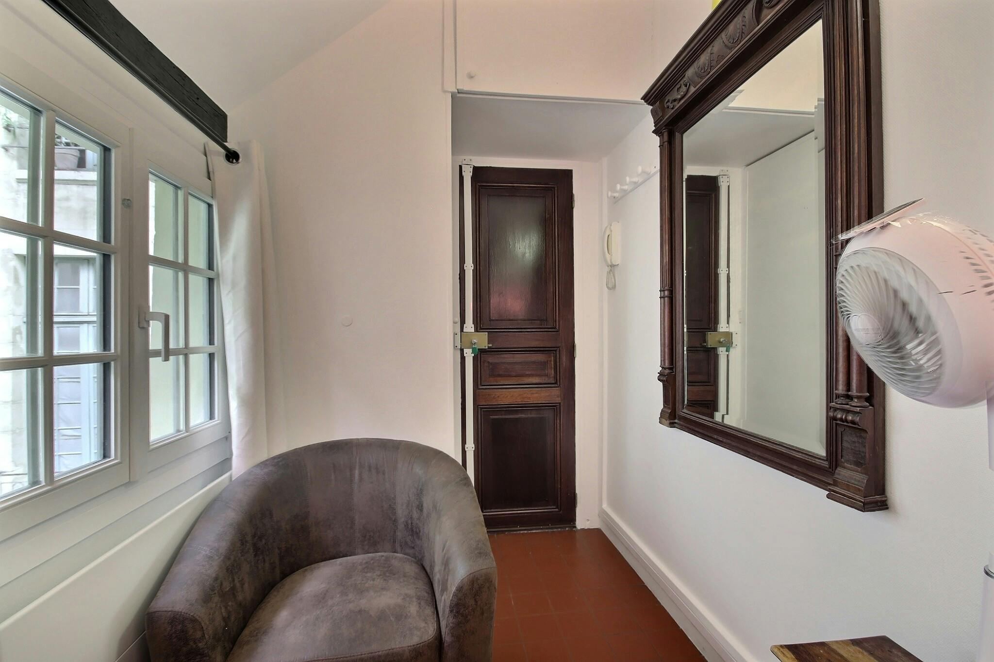 Apartment Paris, 20m² — photo 25