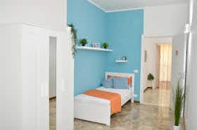 Privé kamer te huur voor € 450 per maand in Modena, Viale Ludovico Antonio Muratori