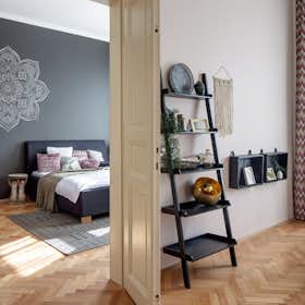 Apartment for rent for CZK 72,957 per month in Prague, Francouzská