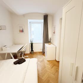 Private room for rent for €620 per month in Vienna, Spittelauer Platz