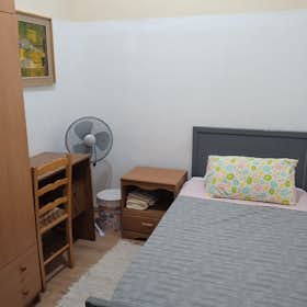 Private room for rent for €350 per month in Barcelona, Carrer de Mallorca