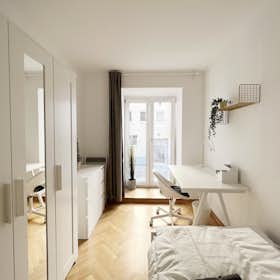 Private room for rent for €620 per month in Vienna, Spittelauer Platz