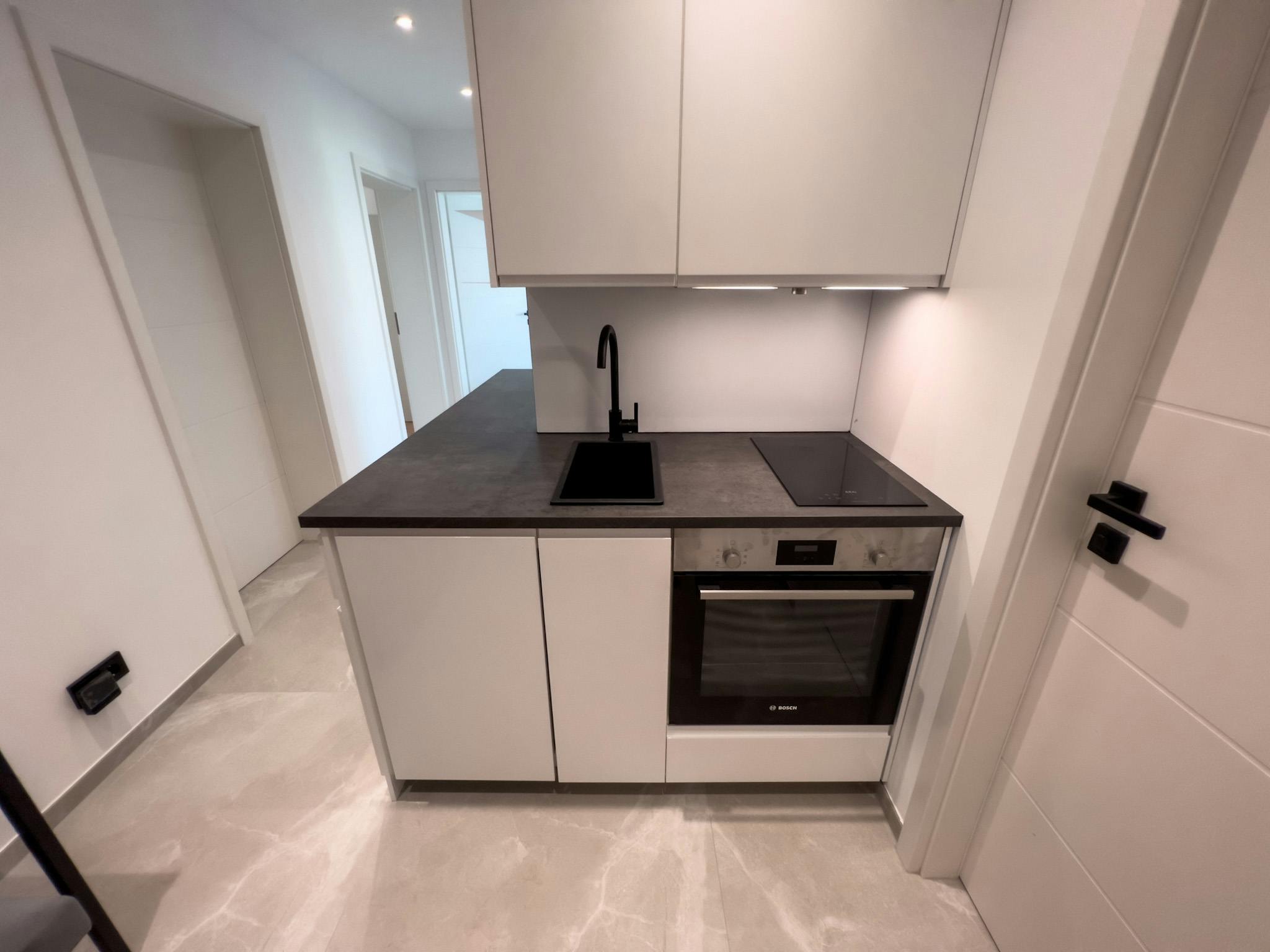 Private room for rent on Passauerstraße, Munich - Vista 5