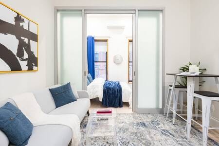 E 78th St, New York City, NY preview