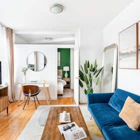 Apartamento en alquiler por $4,863 al mes en New York City, Christopher St