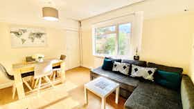 Appartement te huur voor £ 4.016 per maand in Ashford, Kenilworth Road