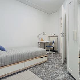 Privé kamer te huur voor € 550 per maand in Padova, Via Jacopo della Quercia