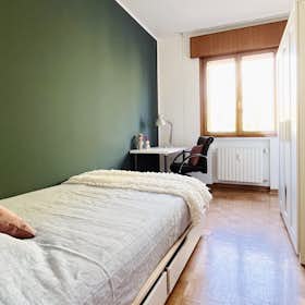 Chambre privée à louer pour 550 €/mois à Padova, Via Jacopo della Quercia