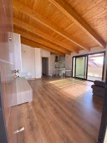 Private room for rent for €700 per month in Paderno Dugnano, Via Monte Sabotino