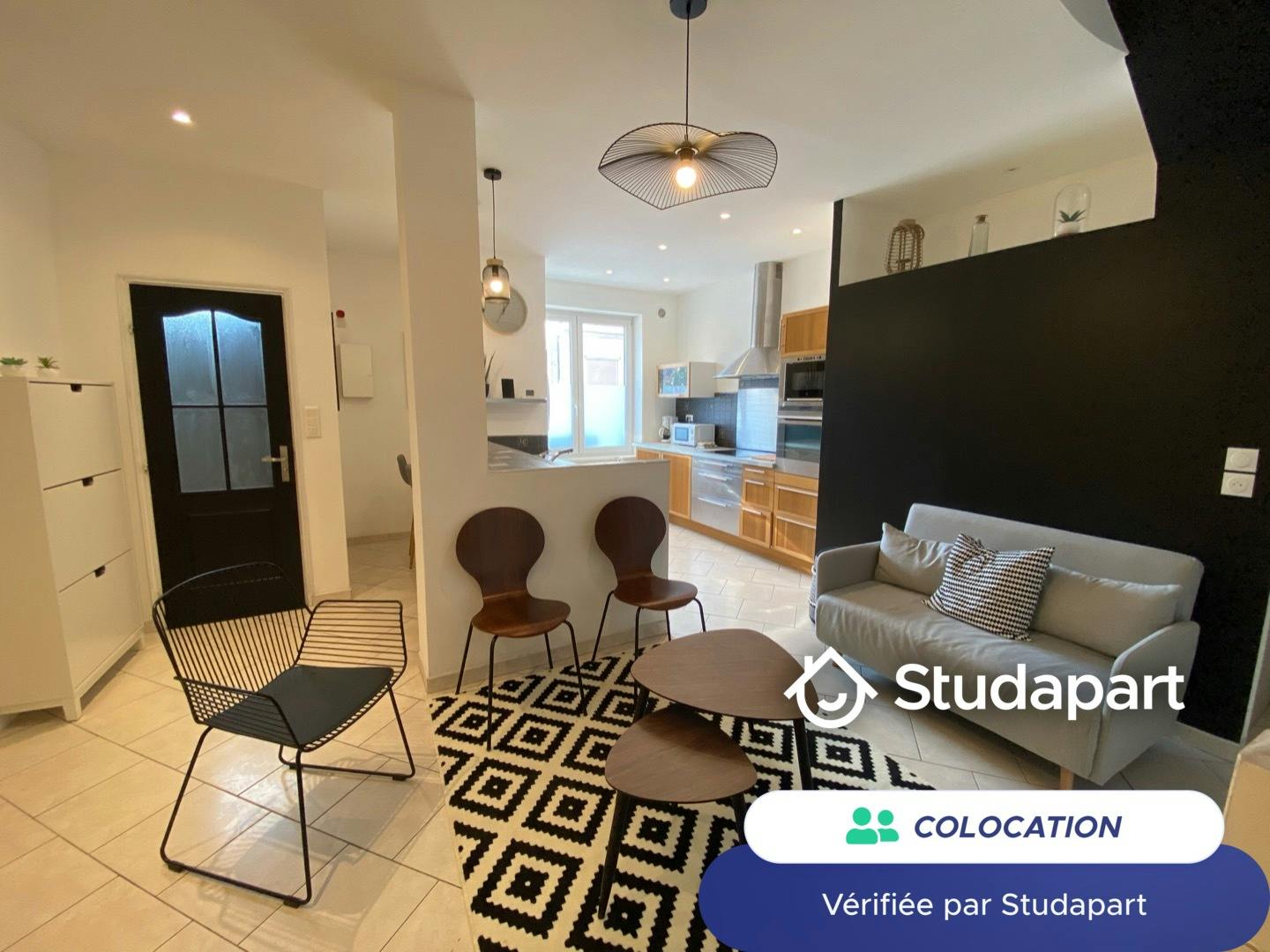 Private room for rent for €450 per month in Croix, Rue Louis Seigneur