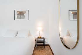 公寓 正在以 €1,400 的月租出租，其位于 Vila Nova de Gaia, Rua Nova da Feiteira