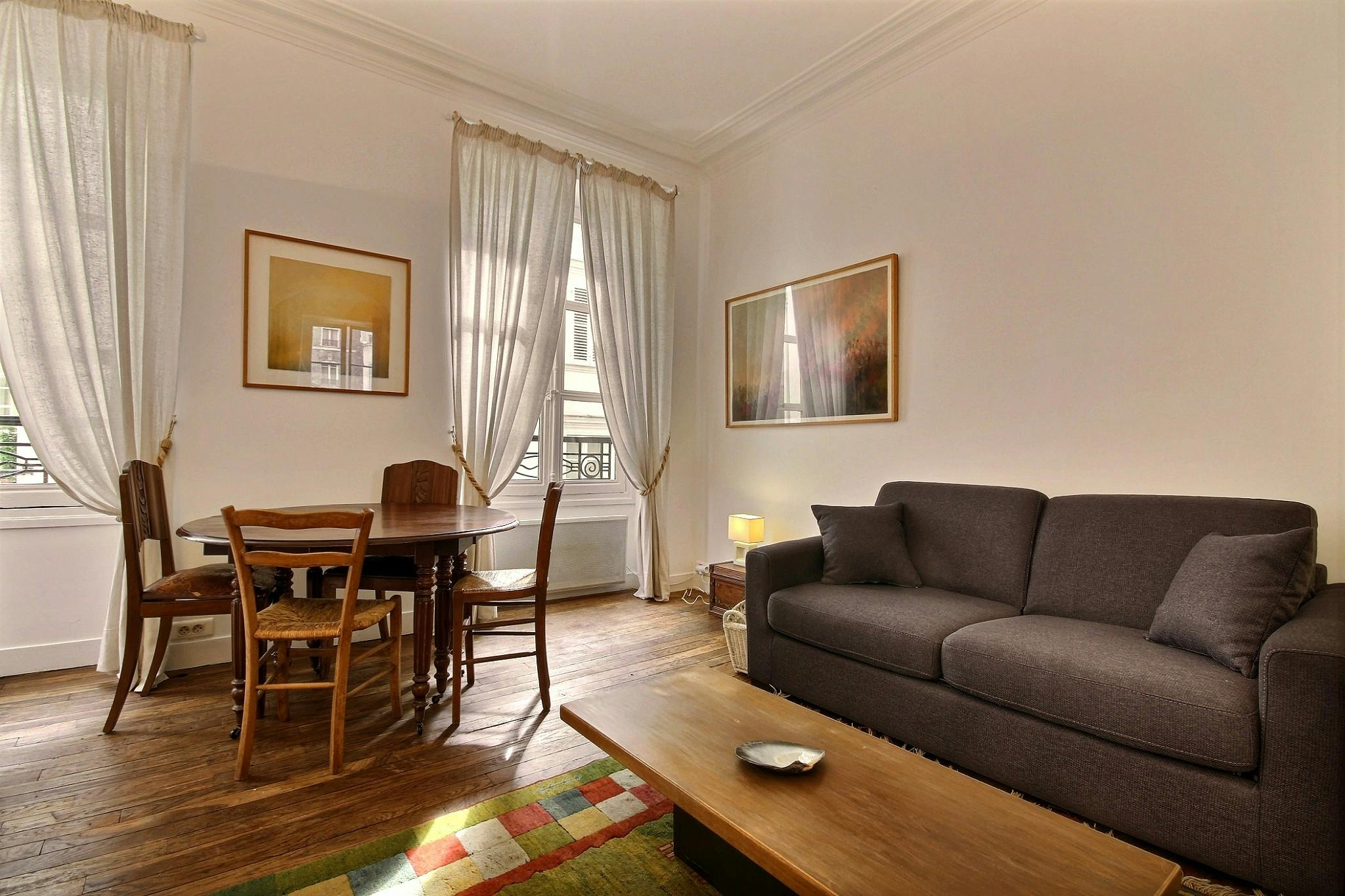 Rue la Condamine, Paris preview