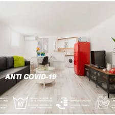 Wohnung for rent for 1.350 € per month in Madrid, Calle de la Cebada