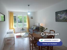 Wohnung zu mieten für 1.025 € pro Monat in Nantes, Allée Murillo