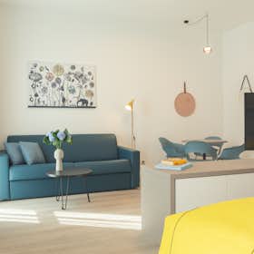 Studio for rent for €1 per month in Heidelberg, Felix-Wankel-Straße