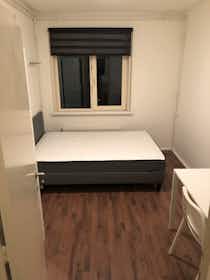 Private room for rent for €1,100 per month in Amsterdam, Werengouw