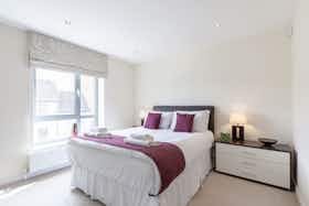 Apartamento para alugar por £ 4.533 por mês em Epsom, Station Approach