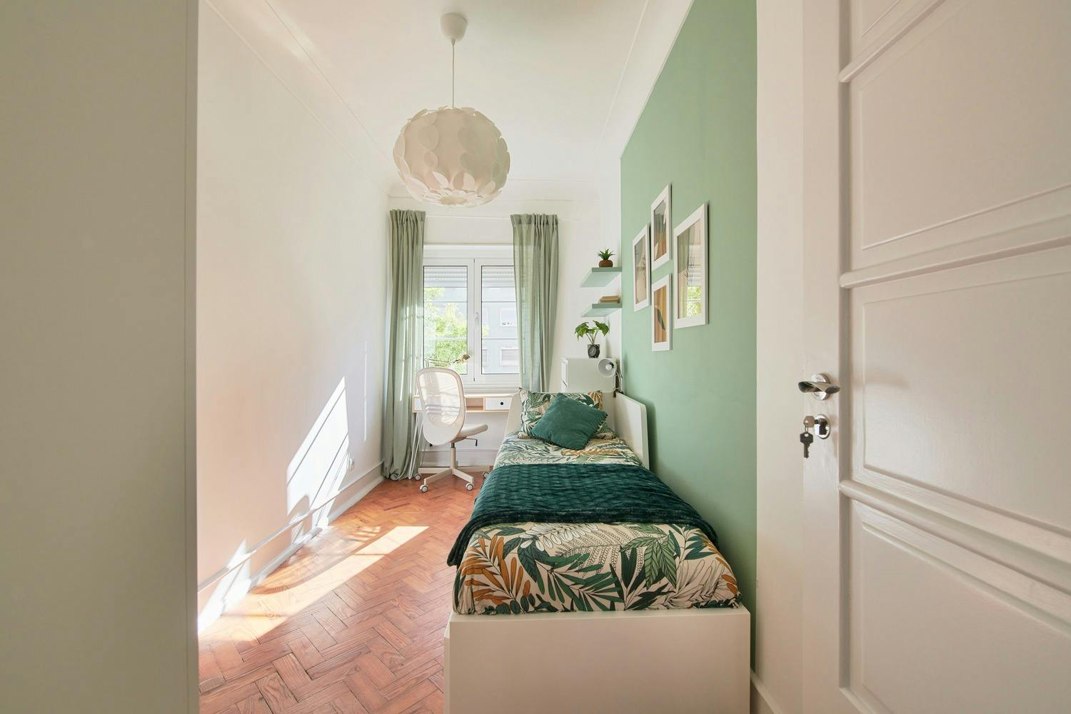 Avenida de Roma, Lisbon preview