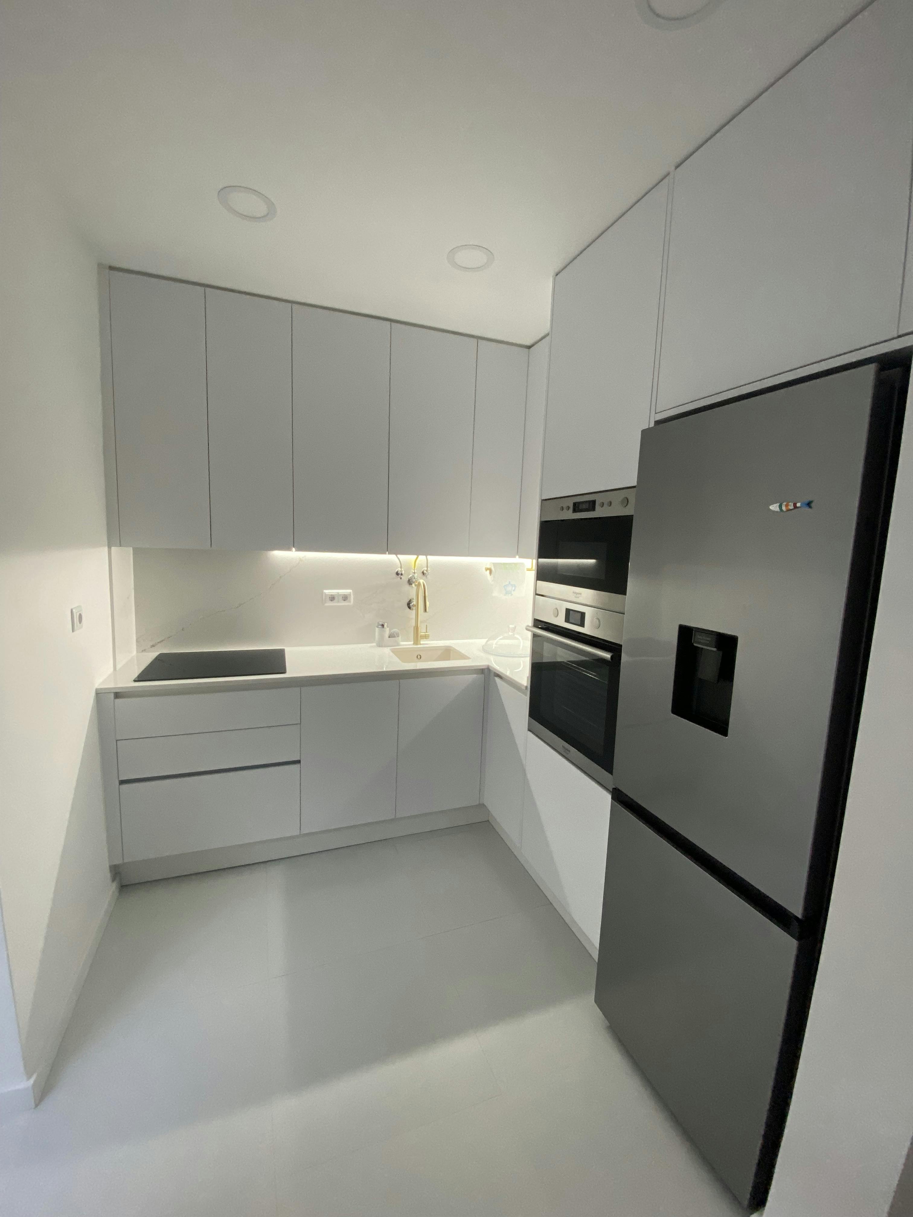 Будинок за оренду для 4 000 EUR на місяць у Setúbal, Rua da Boavista