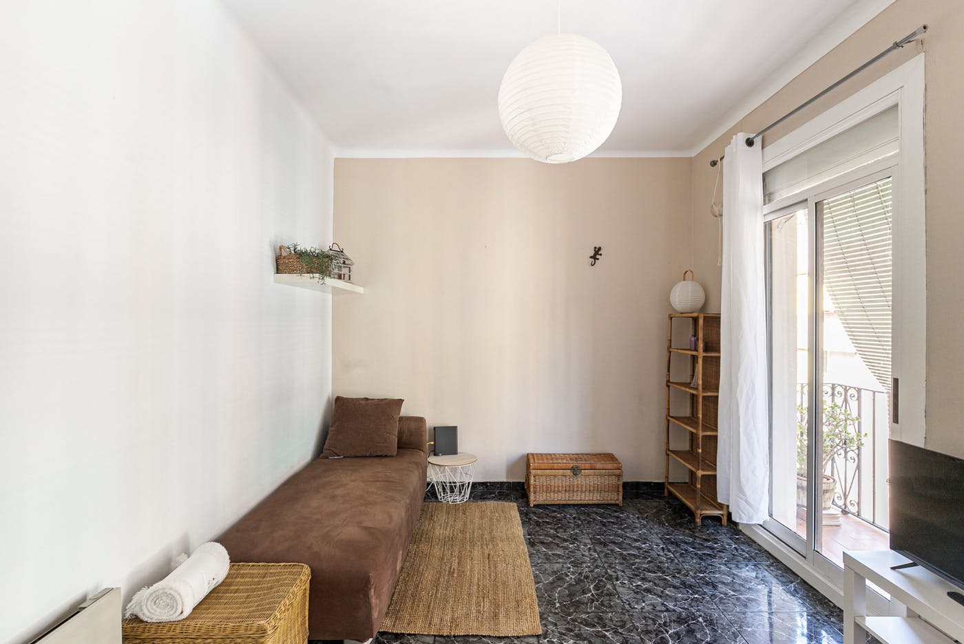 Carrer de Vallhonrat, Barcelona preview