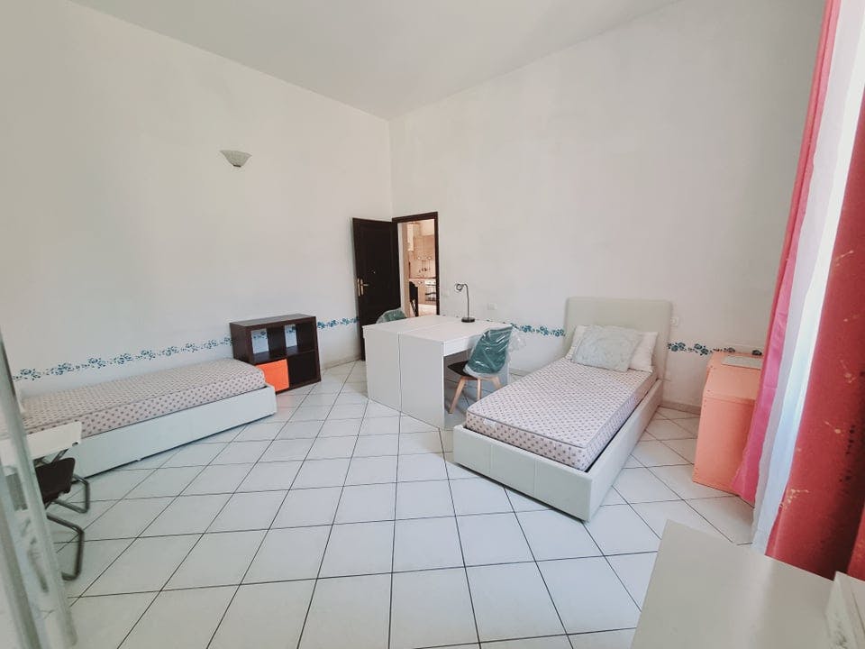 Shared room in Via Senese, Florence (1399926) room image 10