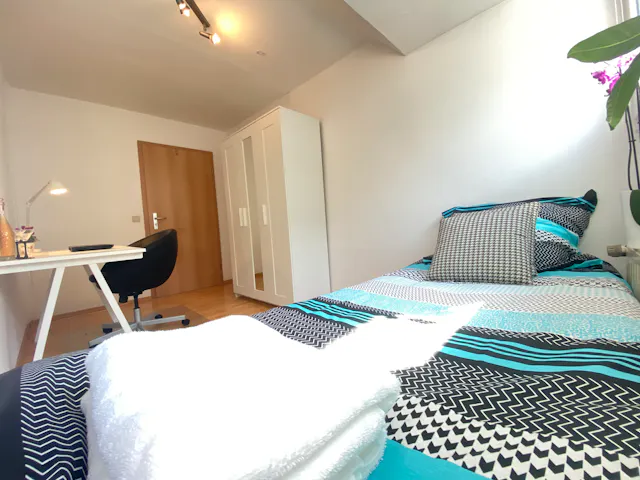 Private room in Hermann-Löns-Straße, Hürth (1400041) room image 1