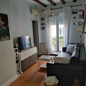 Apartamento for rent for 1290 € per month in Madrid, Calle de Doña Berenguela