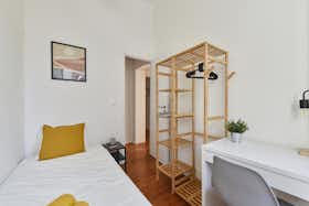 Habitación privada en alquiler por 450 € al mes en Lisbon, Rua de David Lopes