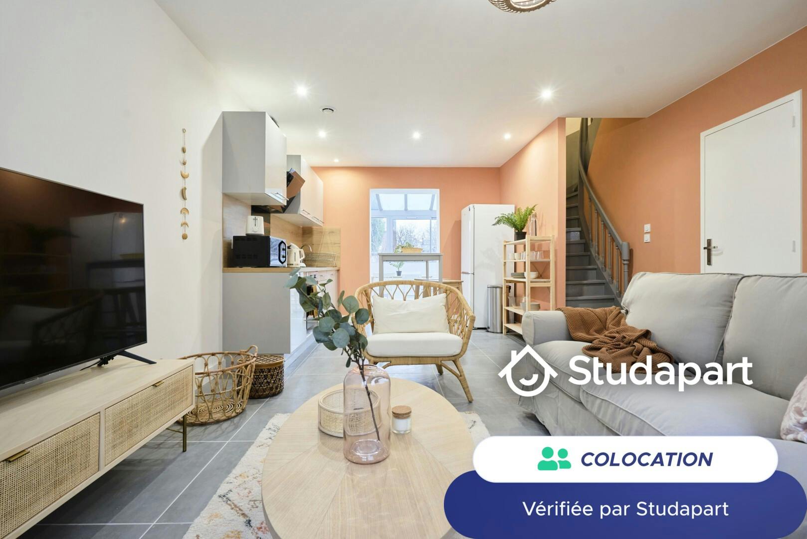 Private room for rent for €360 per month in Amiens, Rue Corree
