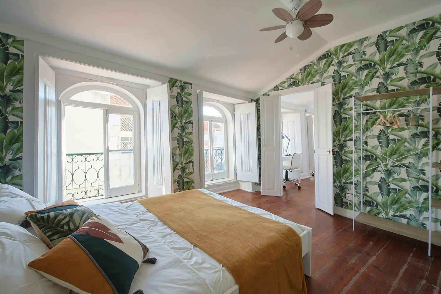 Largo Domingos Tendeiro, Lisbon preview