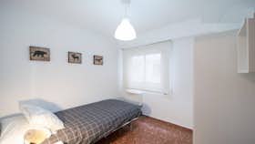 Pokój prywatny do wynajęcia za 275 € miesięcznie w mieście Valencia, Carrer Emilio Lluch