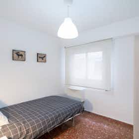 Cameră privată de închiriat pentru 275 EUR pe lună în Valencia, Carrer Emilio Lluch