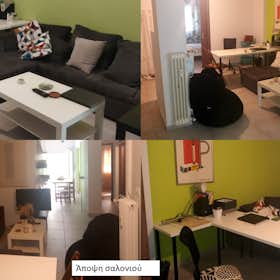 Apartment for rent for €1,300 per month in Athens, Leoforos Vasileos Georgiou B'