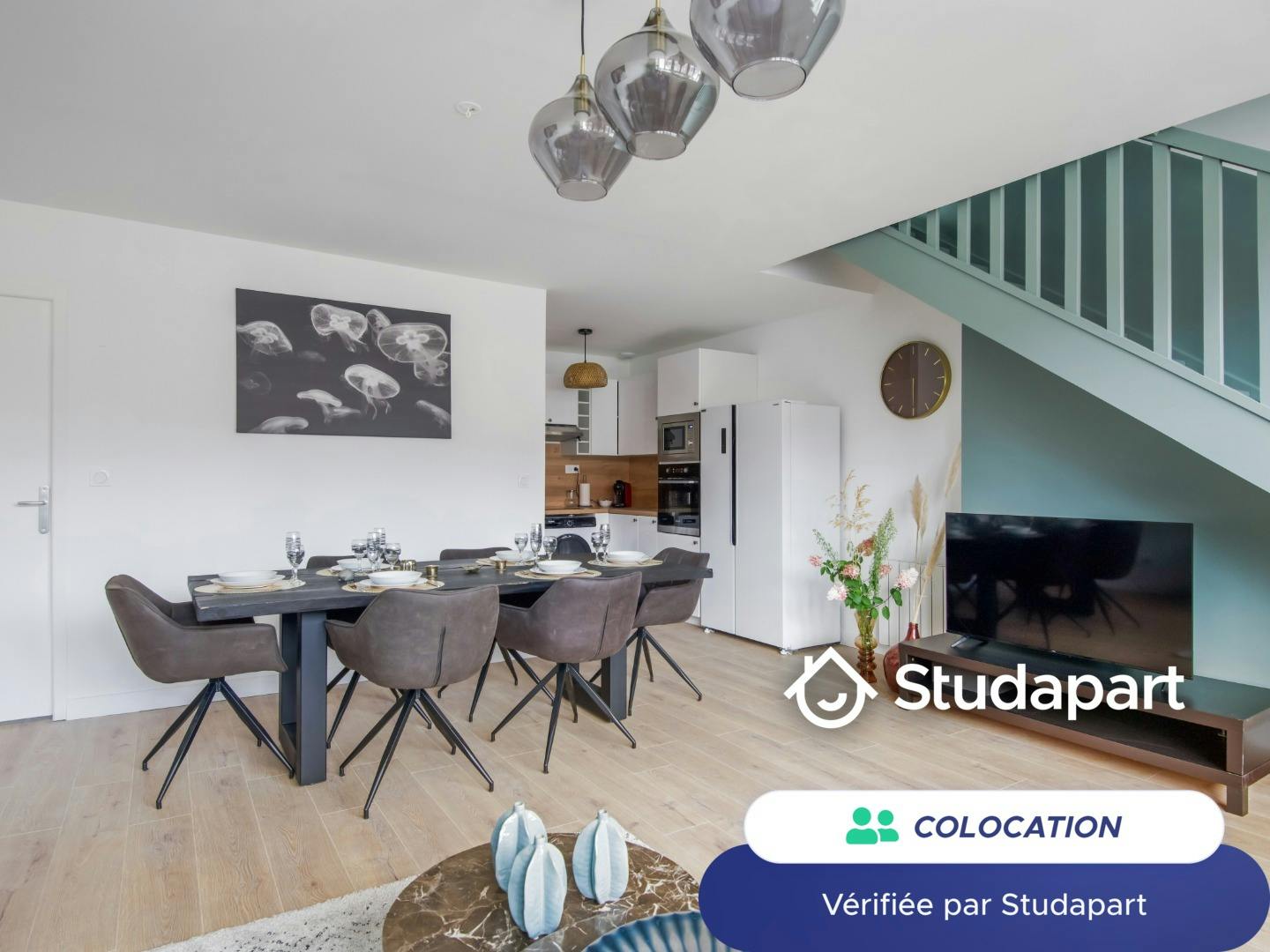 Private room for rent on Rue Solférino, Lille - Plus